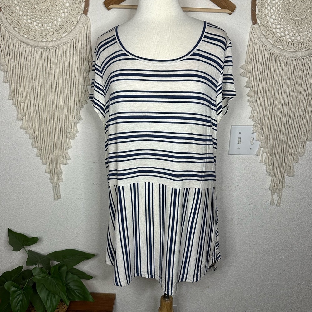 Chicos blue and white striped jersey knit tunic top large